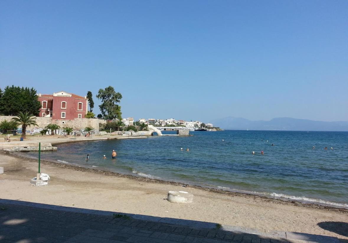 Premium Apartment In Chalkida Exterior photo